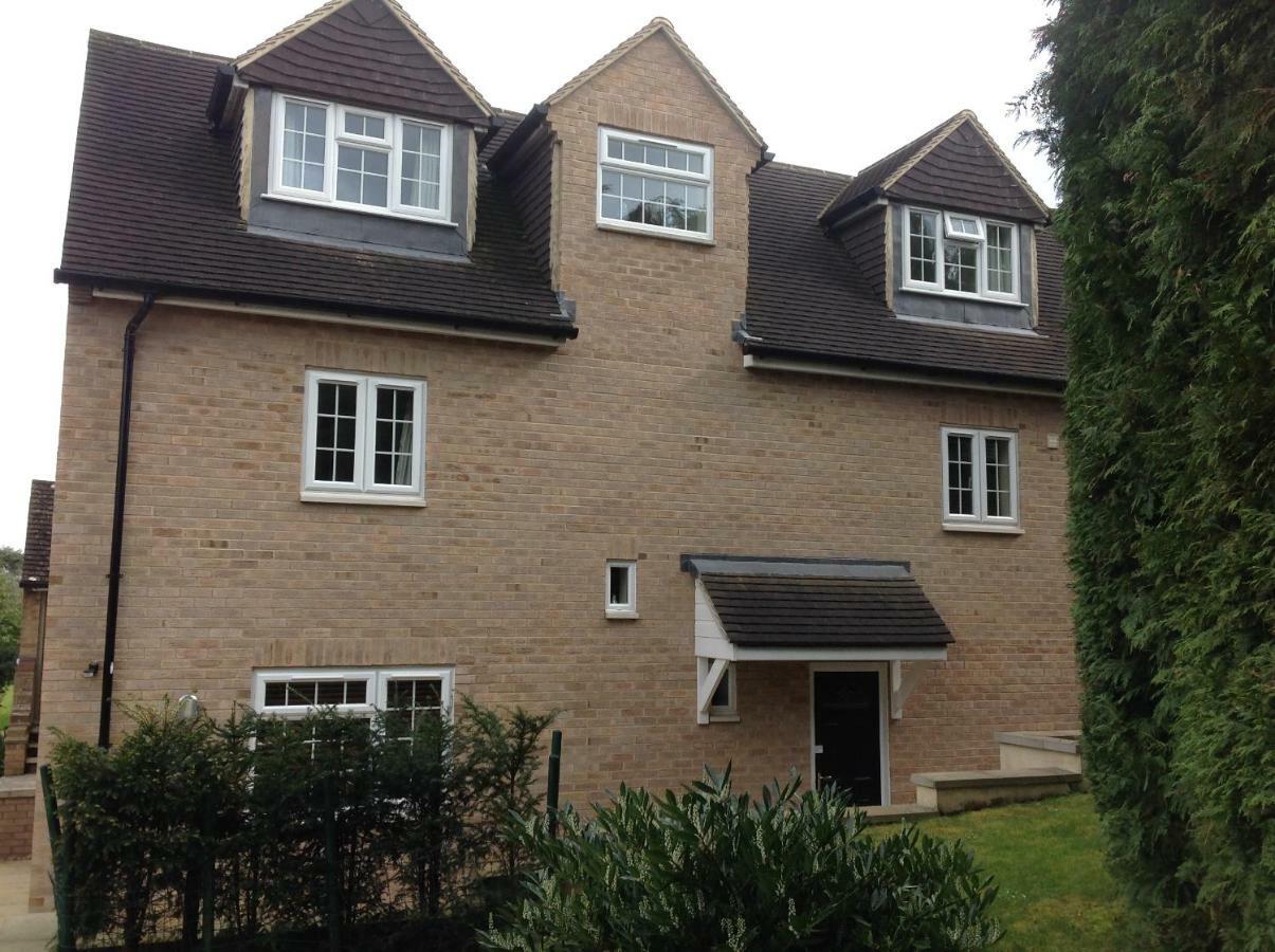 Oxford Apartments 1 Екстер'єр фото